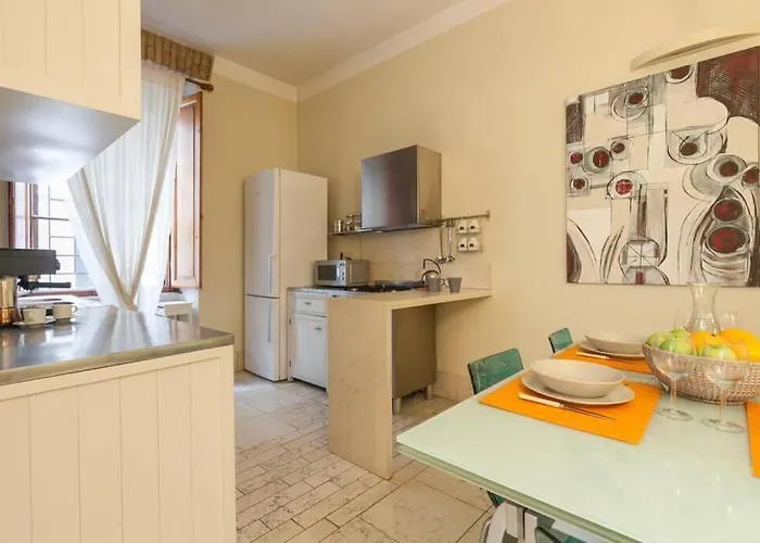 Borgo Pio - Quite And Spacious Рим
