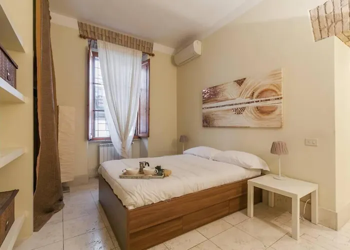 Апартаменты Borgo Pio - Quite And Spacious *