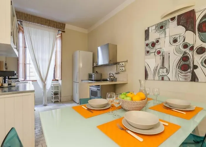 Borgo Pio - Quite And Spacious Апартаменты Рим