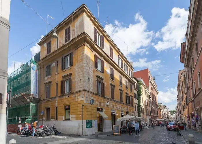 Апартаменты Borgo Pio - Quite And Spacious
